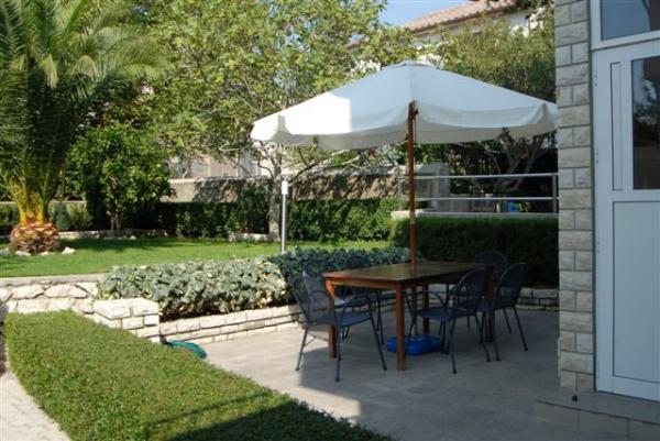 Apartments Adria Novalja