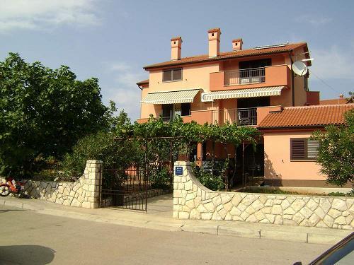 Appartamenti Cres Rosa