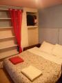 Appartement dans le centre de la ville, dans un quartier calme, avec une place de parking. L'appartement...