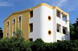 Apartments Vukadin