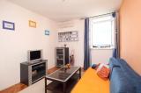 Dobro došli u nedavno obnovljeni, moderno uređeni, klimatizirani apartman koji se nalazi na izvrsnoj...