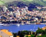 Apartmani Mrđen nalaze se na predivnom dijelu Dubrovnika, u mirnijem dijelu grada, a istovremeno blizu...