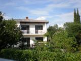 Fully furnished double rooms are located in a quiet part of Novi Vinodolski, located 15 minutes walk...