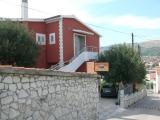 Les appartements sont situés au rez de chaussée donnant sur le centre de Trogir.