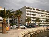 Apartman Riva smješten je direktno na obali, u samom centru Splita, na zapadnom dijelu Rive, obalne...