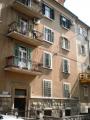Apartman je smješten 200 m od Dioklecijanove palače.Nalazi se na 3. katu un zgradi. Ima 2 sobe,kuhinju...