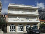 Želite li provesti svoj odmor u Makarskoj, nudimo Vam u potpunosti opremljene apartmane i sobe Plavetnilo...