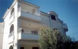 Apartmani vila supetar