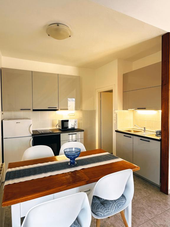 Apartmani Murter Apartmani Vilma Apartmanija.hr